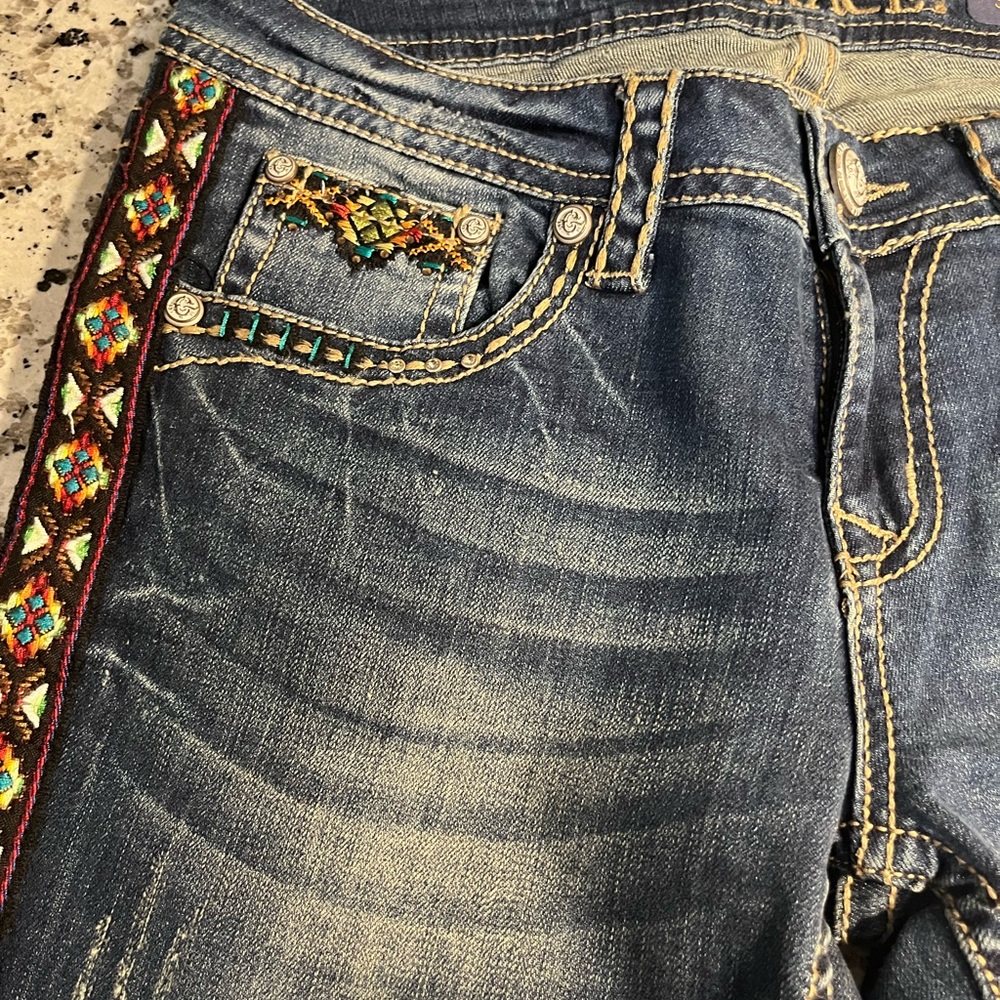 Vibrant Embroidered Skinny Jeans - Blue with Multicolor Details - Picture 2 of 10
